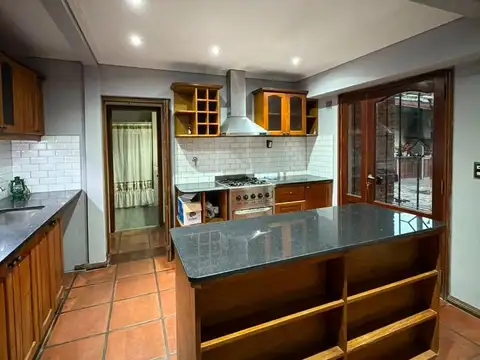 Casa en Alquiler de 3 dormitorios