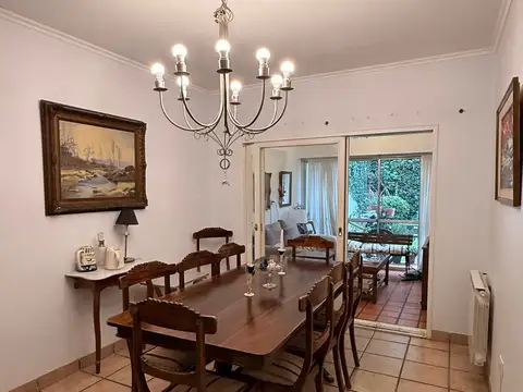 Casa en venta de 4 dorm. y cochera APTA CRÉDITO en Tres Cerritos, Salta