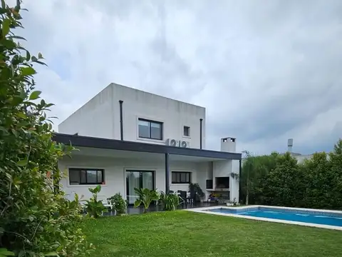Casa en Alquiler de 4 dormitorios
