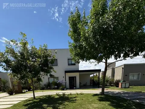 Casa en Alquiler 3 años