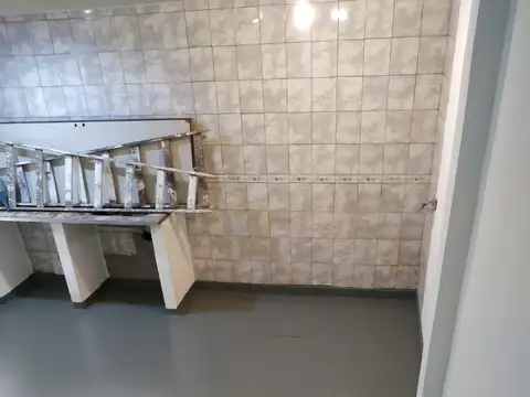 Depto Tipo Casa en Alquiler en Boca, $ 600.000