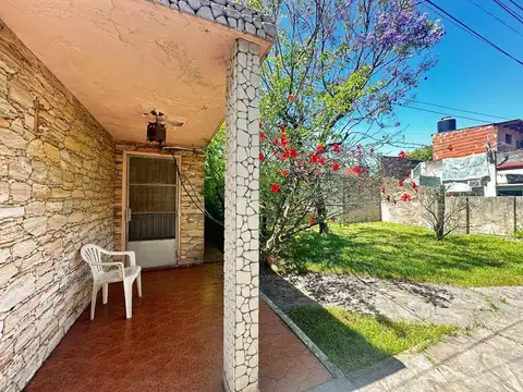 PH VENTA 3 AMBIENTES LANÚS OESTE JARDÍN PATIO COCHERA