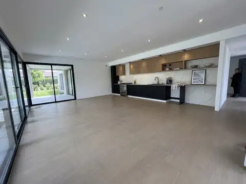 Casa en Venta en Náutico Escobar, USD 365.000