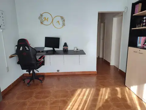 Depto Tipo Casa en Venta en Temperley, USD 90.000