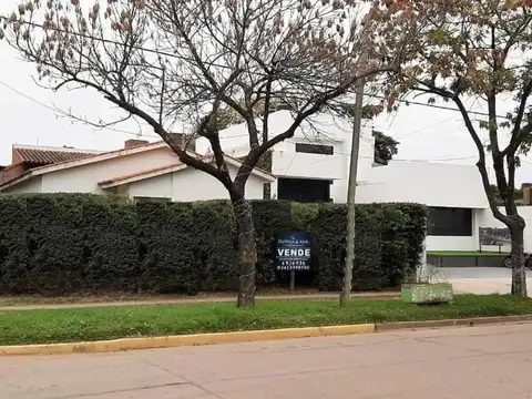 SUPER CÉNTRICA IDEAL PARA EMPRENDIMIENTO COMERCIAL  