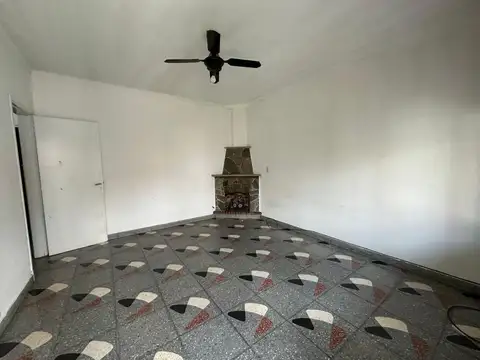 Casa en Venta en Villa Ballester, USD 110.000