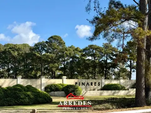 Terreno en Venta en Los Pinares Country Club, Countries y Barrios Cerrados en Exaltacion de la Cruz