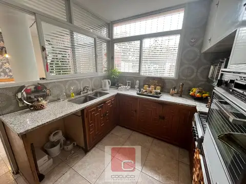 COCUCCI INMOBILIARIA vende excelente casa en ciudad