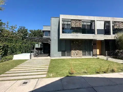 VENTA DUPLEX CHACRAS DE CORIA