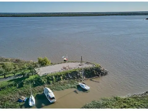 Terreno en Venta 30  mts Frente