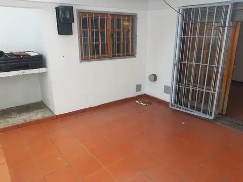 Solis 2033 , Piso 1