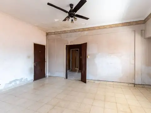 Departamento 5 ambientes con 1 baño