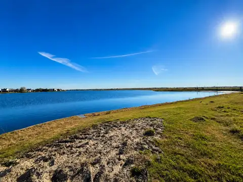 Terreno en Venta en Puertos, USD 300.000