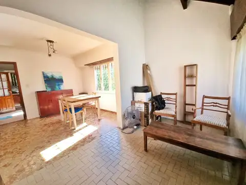 Chalet en PH 3 ambientes con entrada p/ autos - Soler y C. de Dolores