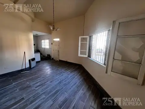 Depto Tipo Casa 3 ambientes con 1 baño