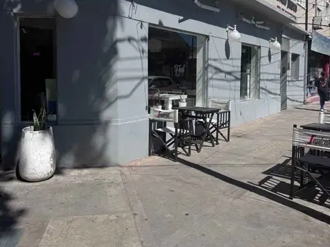 Local en Venta 37 años