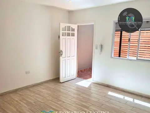 DEPARTAMENTO 2 AMB.- DOS PATIOS - RECICLADO A NUEVO