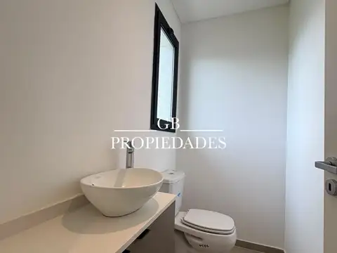 Venta de Casa 4 Ambientes en Santa Lucia, Pilar