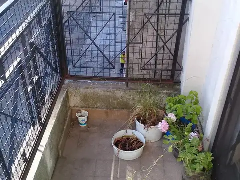 Departamento 3 ambientes con 1 baño