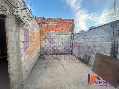 TERRENO EN VENTA CON CONSTRUCCIÓN
