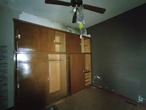 Depto Tipo Casa 2 ambientes con 1 baño