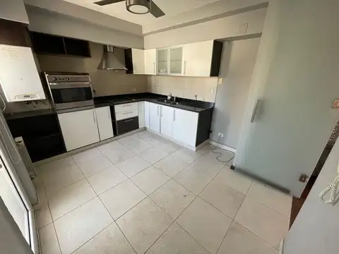 Departamento en Alquiler de 4 ambientes