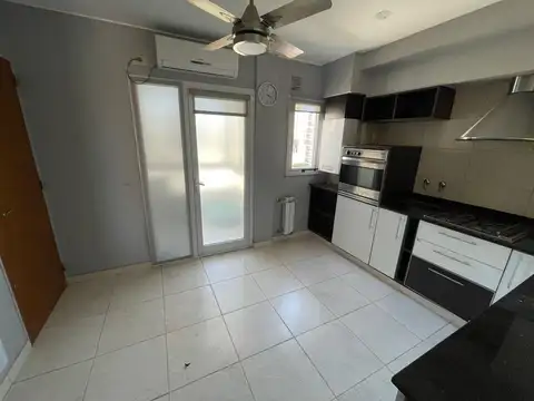 Departamento en Alquiler de 3 dormitorios
