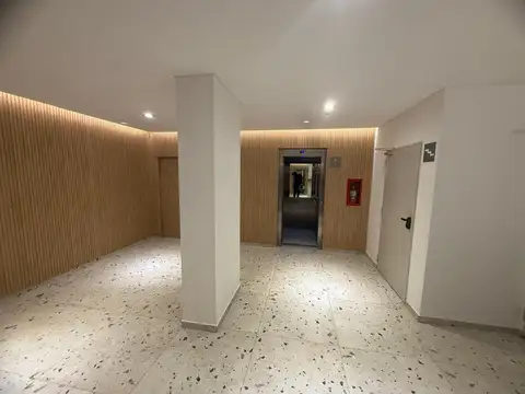 Departamento en Venta en Villa del Parque, USD 88.000