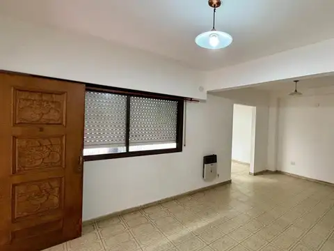 Depto Tipo Casa en Alquiler de 3 ambientes