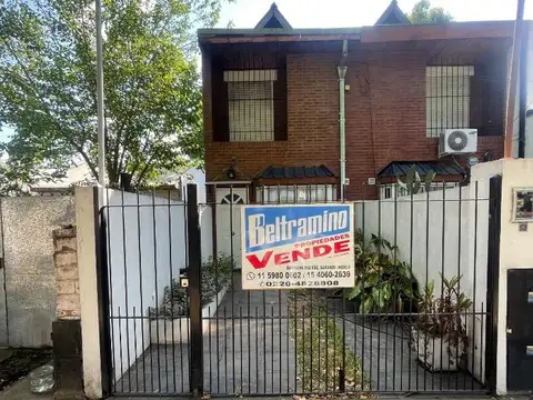 Duplex a la venta en Merlo centro 