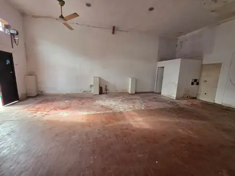 LOCAL COMERCIAL EN ALQUILER - LAVALLE ESQ FRIAS SILVA