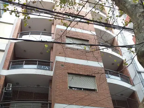 ALQUILER MONOAMBIENTE CÉNTRICO
