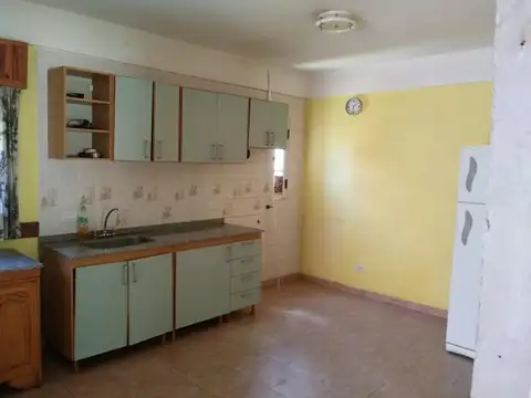 Depto Tipo Casa en Venta de 4 ambientes