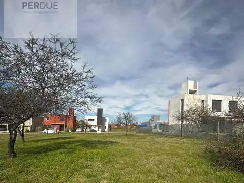 Terreno en venta Villa Catalina