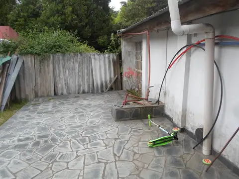 455  entre Camino Belgrano y 24