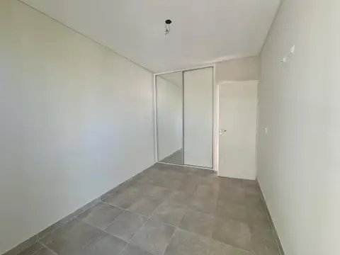 Casa en Alquiler en Azcuenaga, $ 600.000