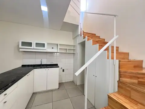 Casa en Alquiler en Azcuenaga, Rosario