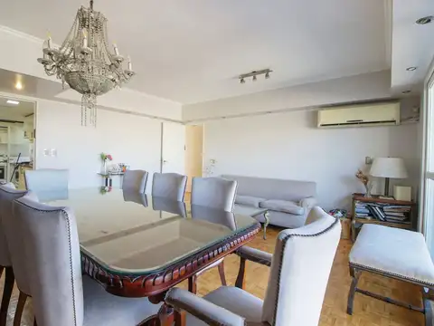 Venta Departamento 3 ambientes  Cochera Larrea 700