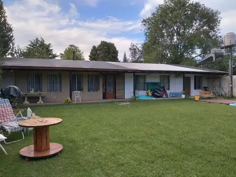 Casa 3 ambientes con 2 baños