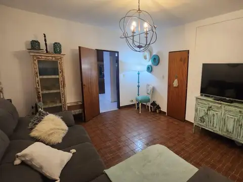 Casa en Venta en Monte Grande, USD 180.000
