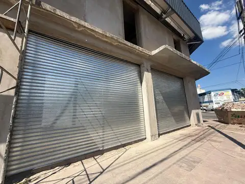 Local en Alquiler en Villa Ballester, $ 2.500.000