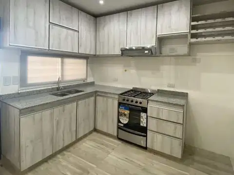Casa 3 ambientes con 2 baños