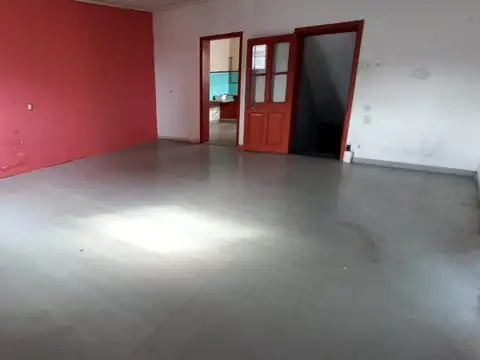 Galpon en Alquiler en Bernal Oeste, $ 1.500.000