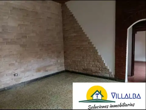 Depto Tipo Casa en Venta con 1 cocheras