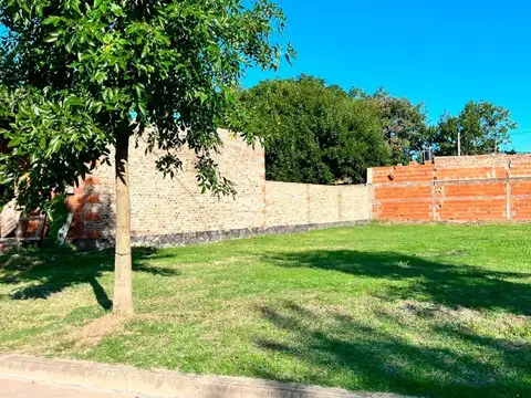 Terreno en Venta ''Los lapachos 2'' Pérez 200 m2