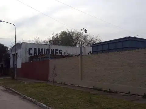 Venta galpón y lote sobre Camino de Cintura
