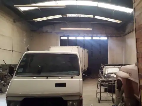 Venta galpón y lote sobre Camino de Cintura