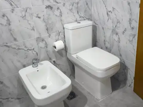 Rivadavia 22200, Piso 4