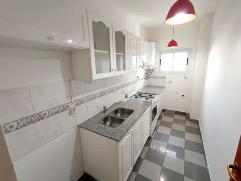 Departamento en Alquiler en Colegiales, $ 900.000