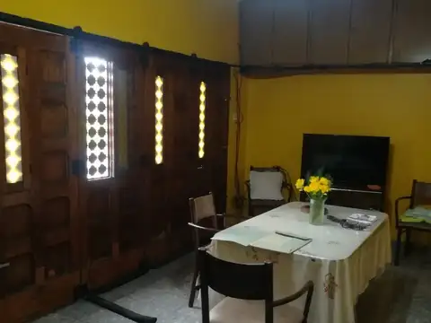 Casa en Venta en Lomas De Zamora, USD 80.000